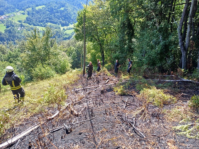 Na Gabrjah kurjenje ušlo iz pod nadzora